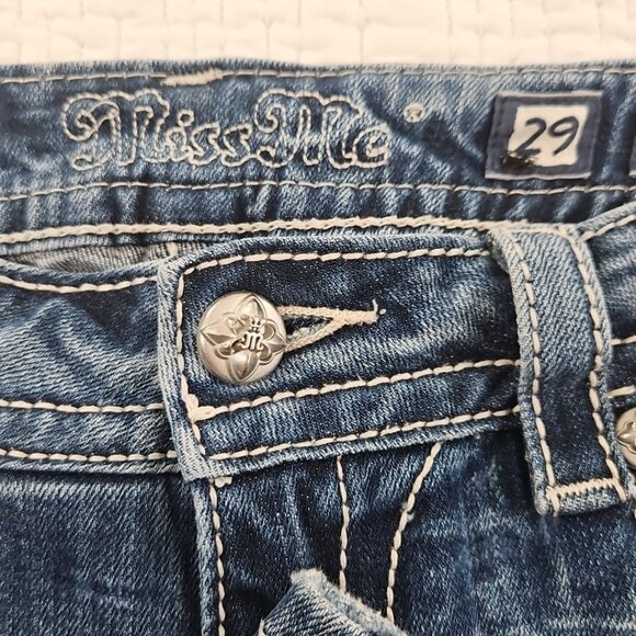 Miss Me Signature Boot Cut Rhinestone Jeans Women's 29 (29x32) EUC Bling Cross - Picture 4 of 16